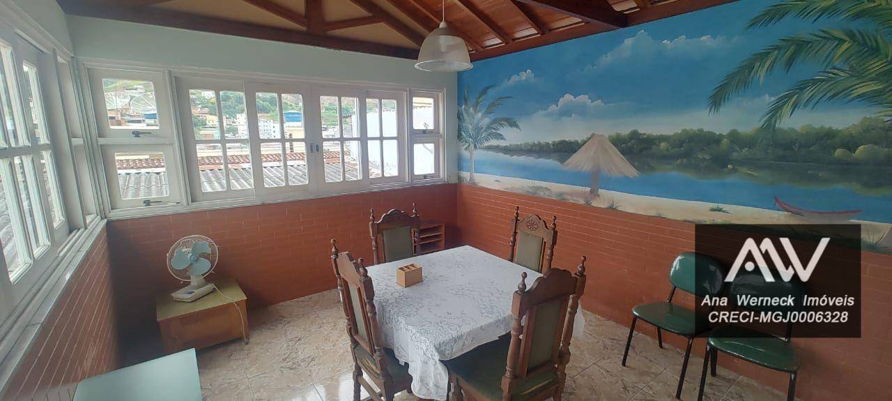 Casa à venda e aluguel com 4 quartos, 200m² - Foto 21