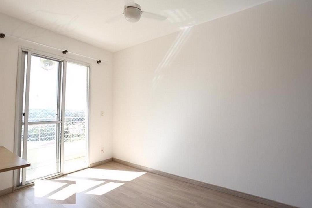 Apartamento para alugar com 2 quartos, 50m² - Foto 3