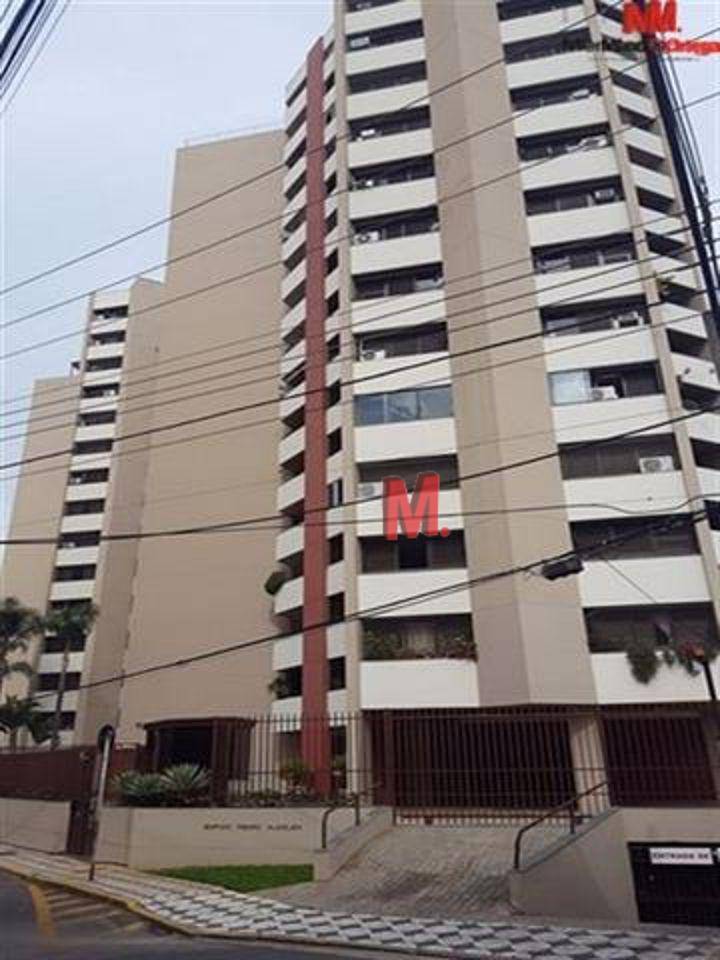 Apartamento à venda com 3 quartos, 174m² - Foto 1