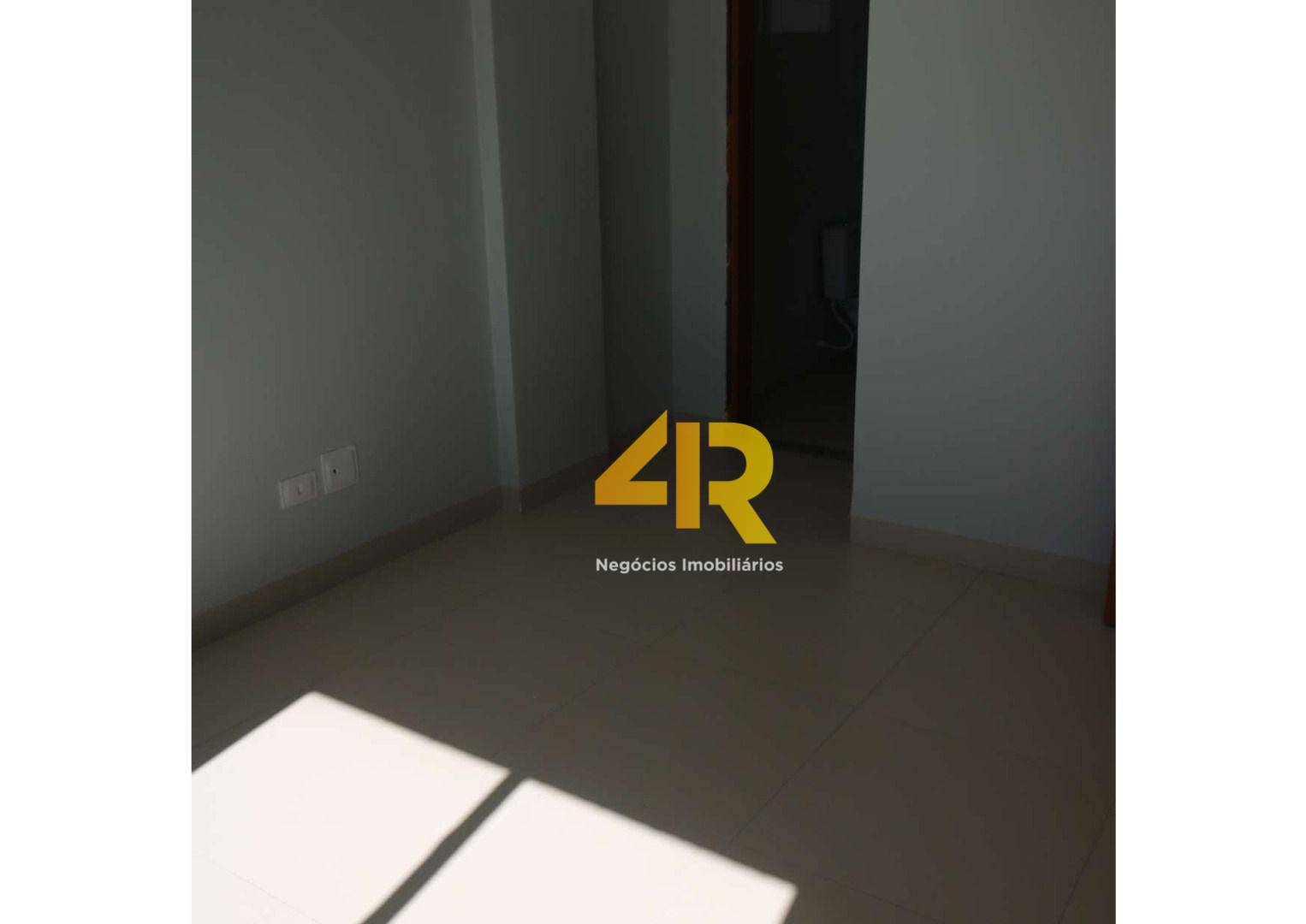 Apartamento à venda com 2 quartos, 81m² - Foto 11