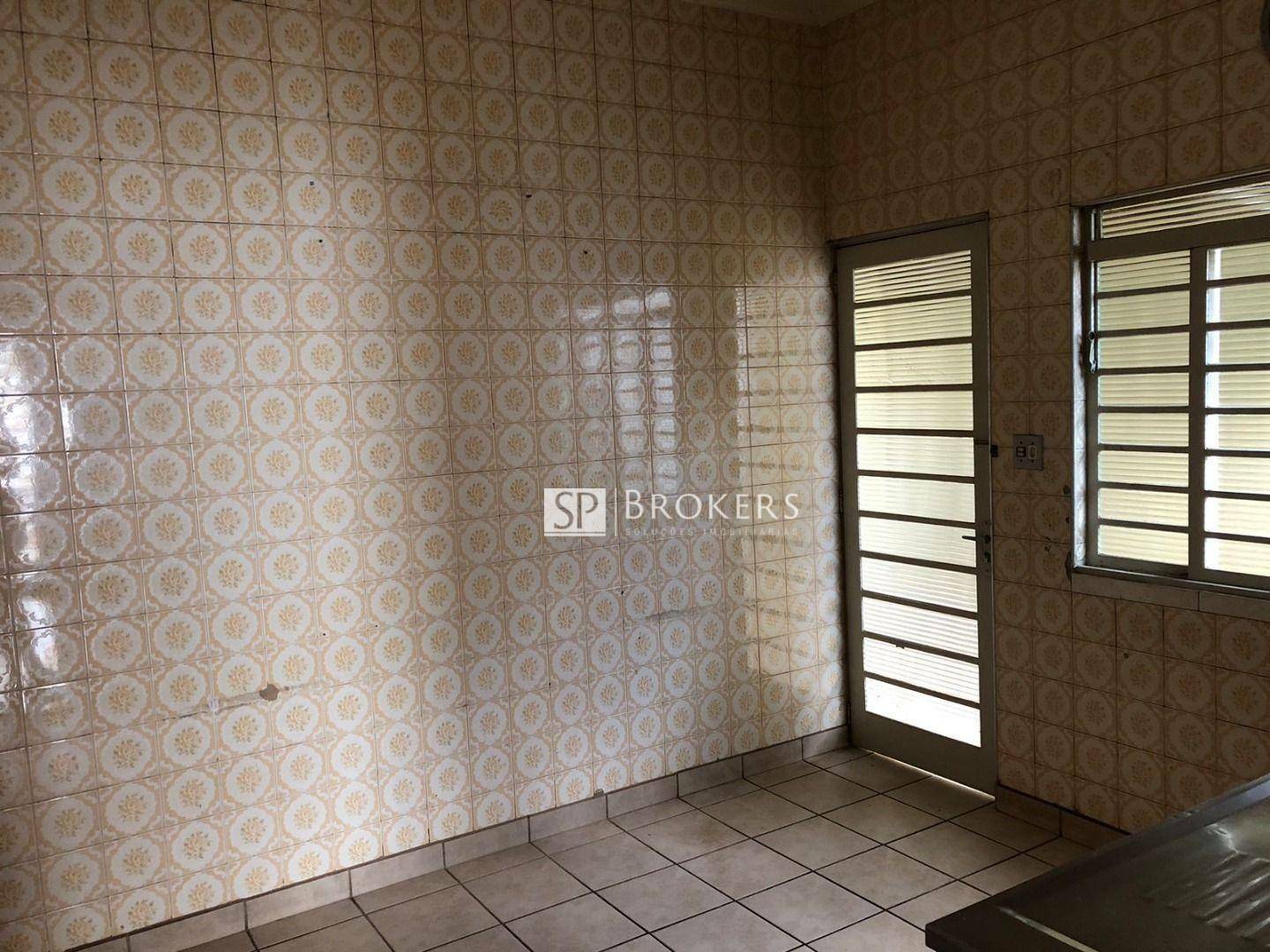 Casa à venda com 5 quartos, 220m² - Foto 58