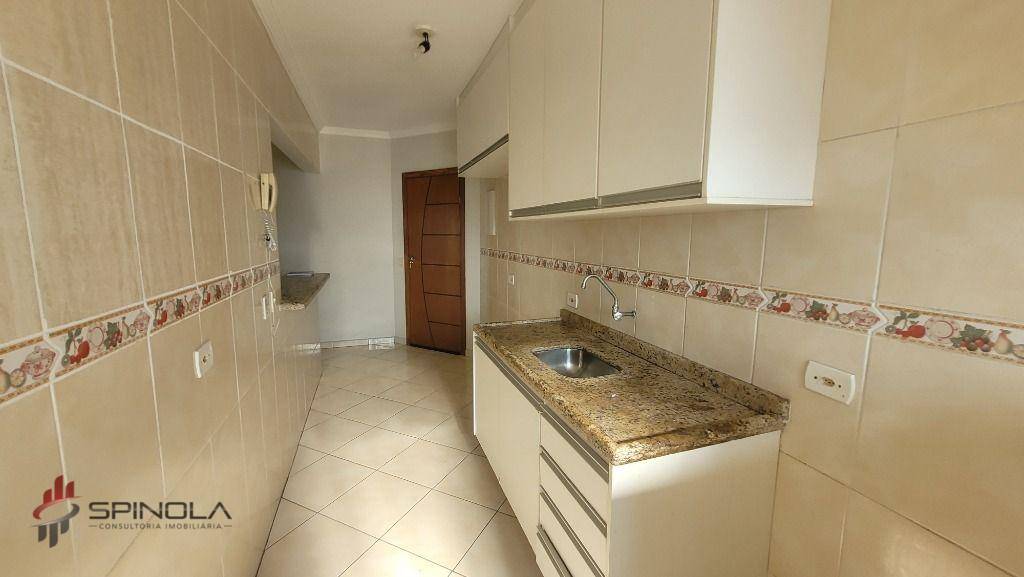 Apartamento à venda com 2 quartos, 70m² - Foto 15