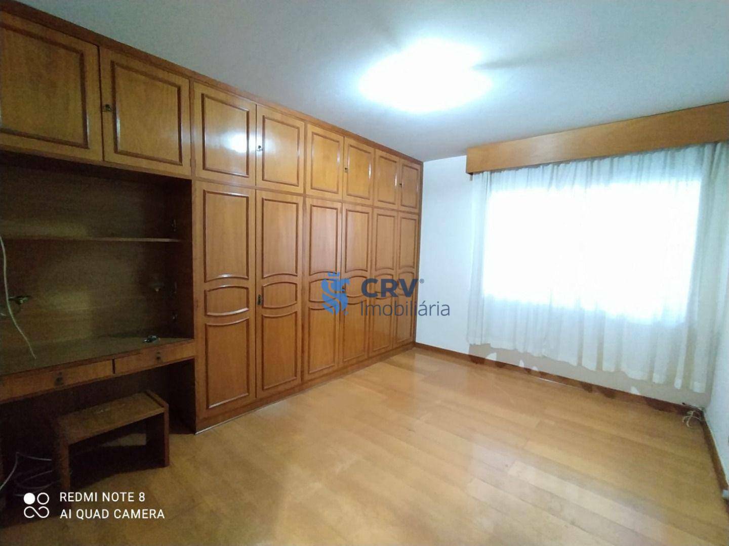 Apartamento à venda com 3 quartos, 182m² - Foto 10