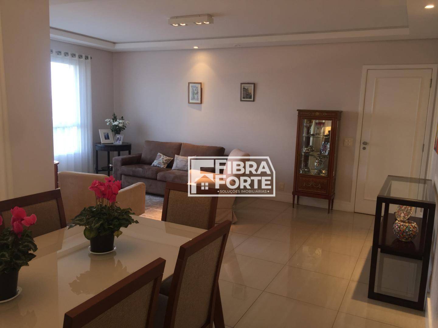 Apartamento à venda com 3 quartos, 134m² - Foto 12