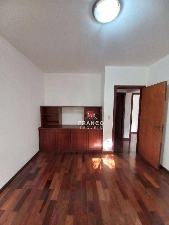 Casa de Condomínio à venda com 3 quartos, 200m² - Foto 21