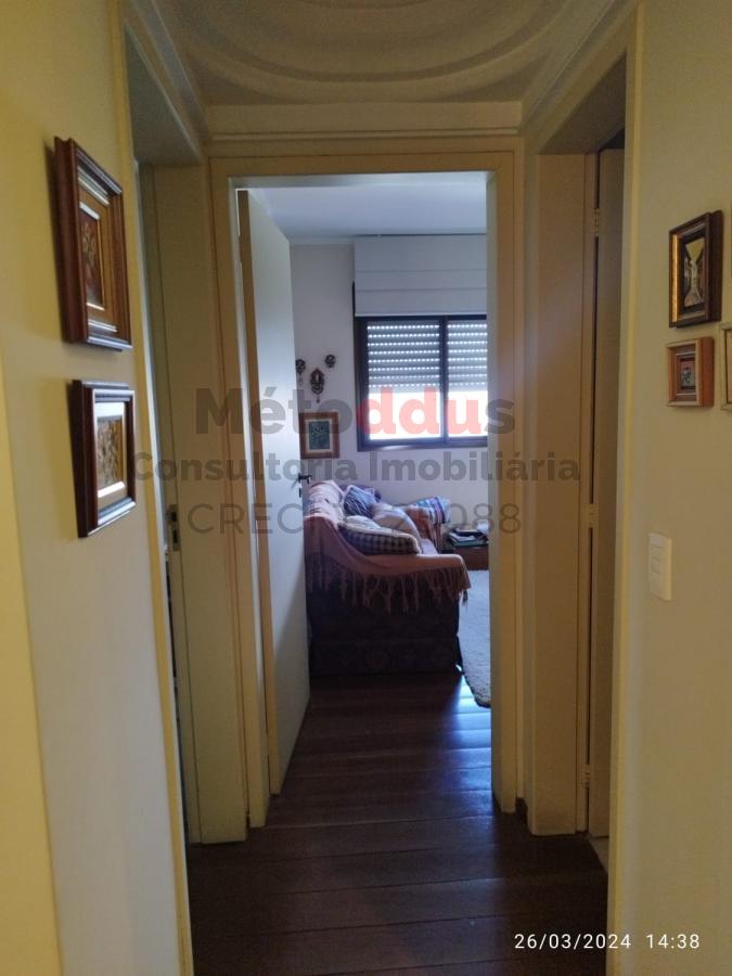 Apartamento à venda com 2 quartos, 80m² - Foto 51