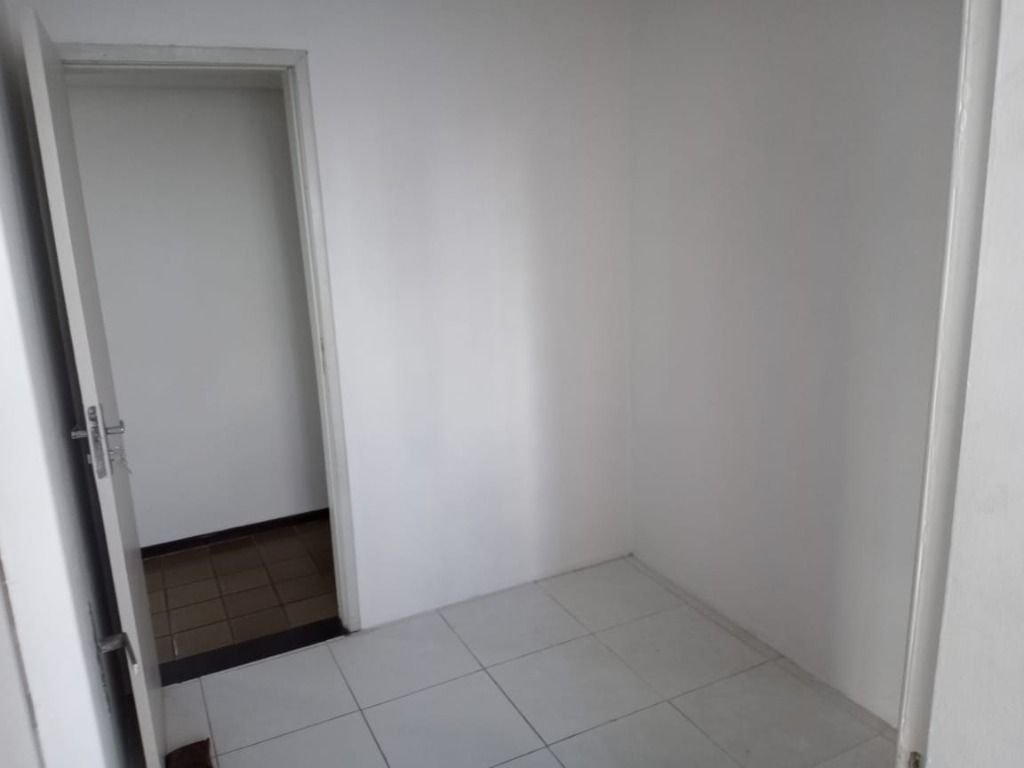 Apartamento à venda com 3 quartos, 135m² - Foto 12