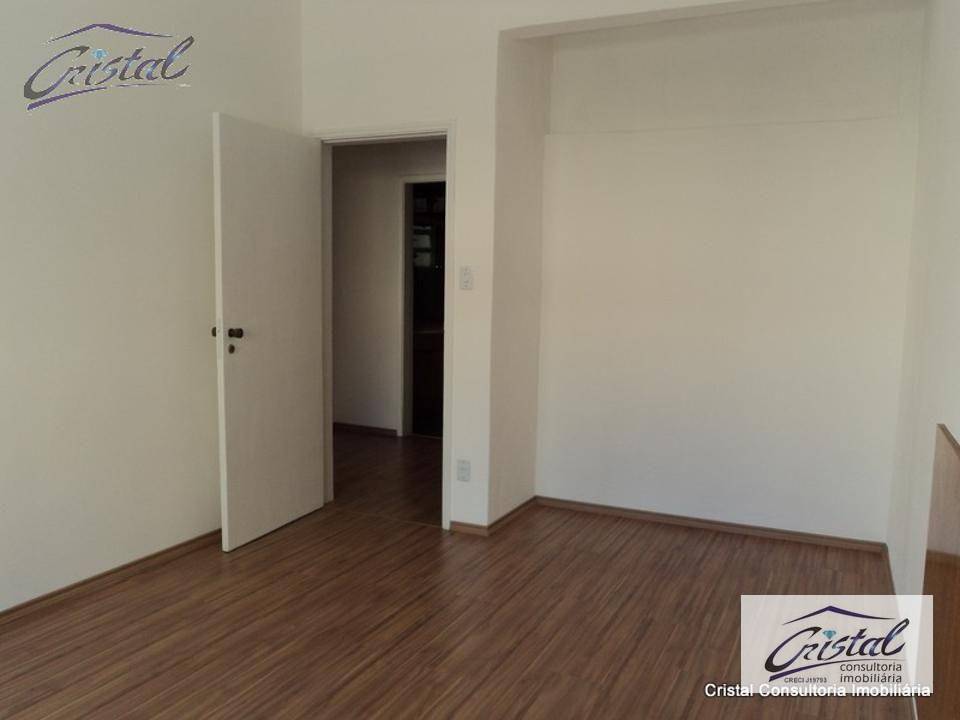 Apartamento à venda com 3 quartos, 203m² - Foto 8