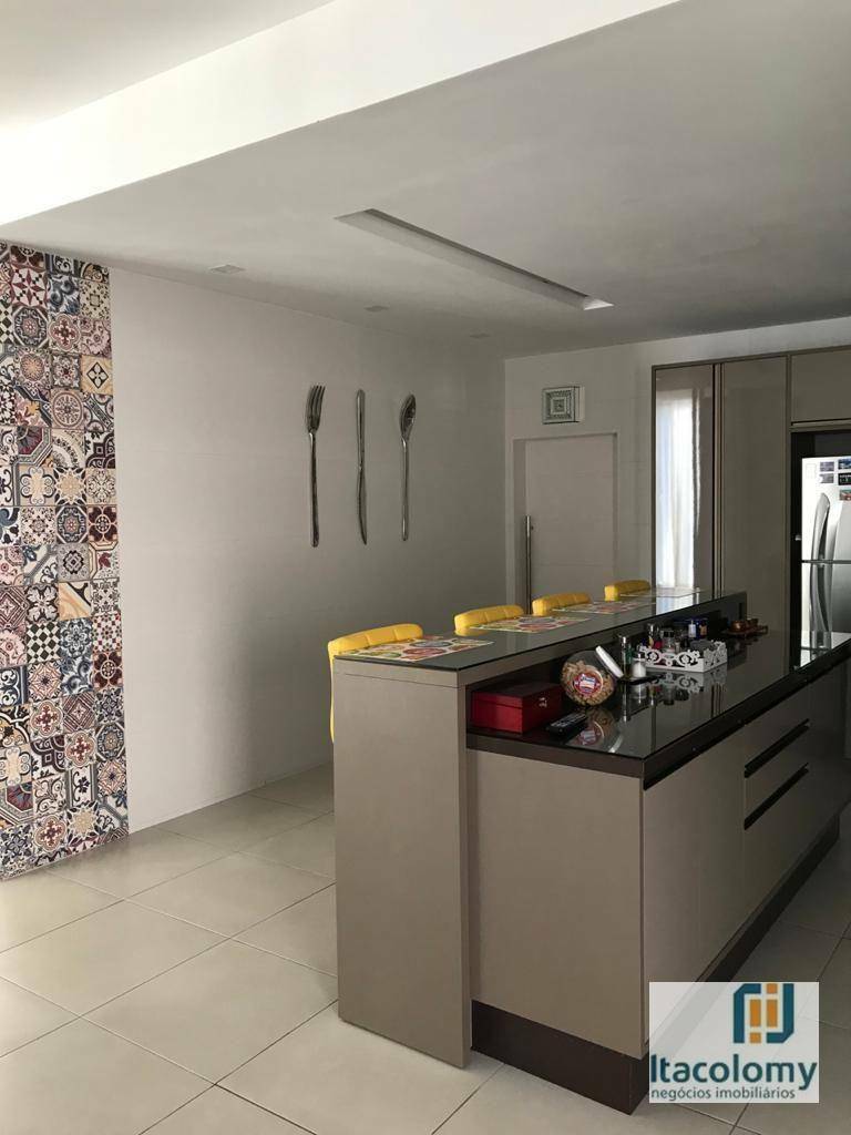 Casa de Condomínio à venda com 5 quartos, 650m² - Foto 36