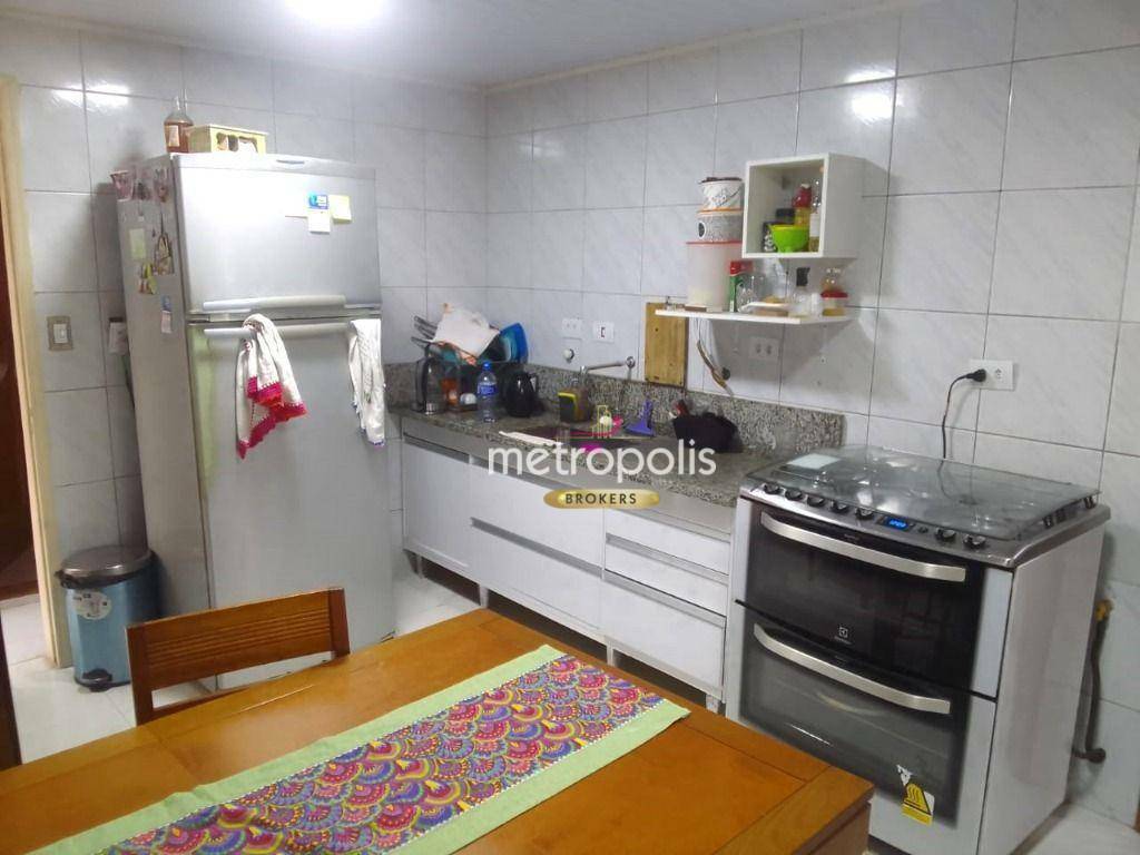 Casa à venda com 4 quartos, 130m² - Foto 3