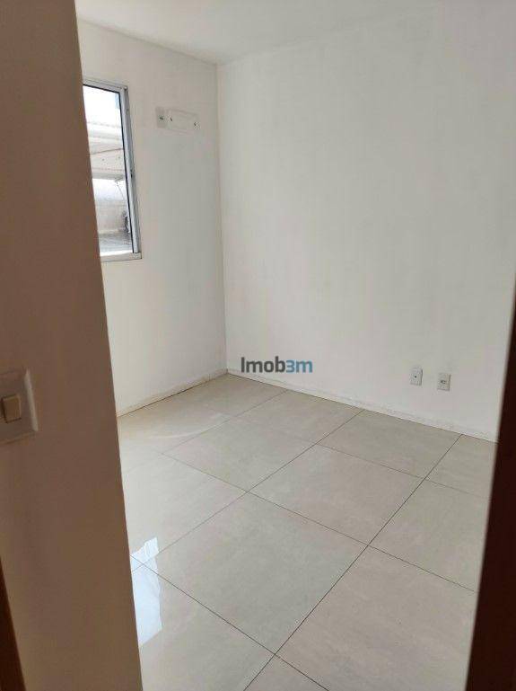 Apartamento à venda com 2 quartos, 41m² - Foto 11