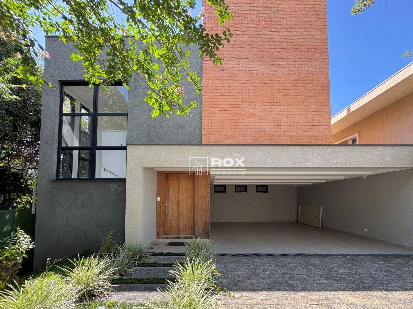 Casa de Condomínio para alugar com 3 quartos, 273m² - Foto 1