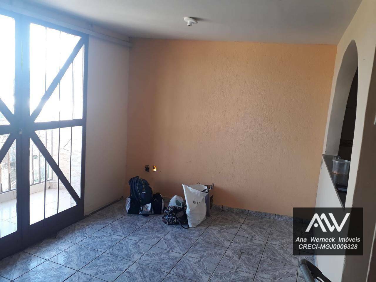 Casa à venda com 3 quartos, 100m² - Foto 13