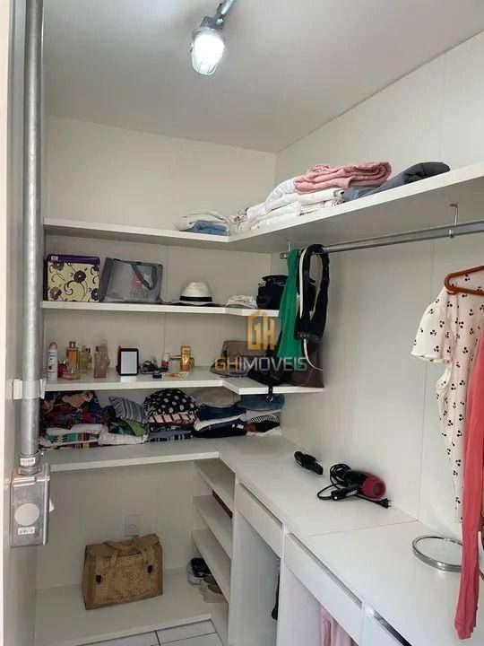 Apartamento à venda com 2 quartos, 60m² - Foto 11