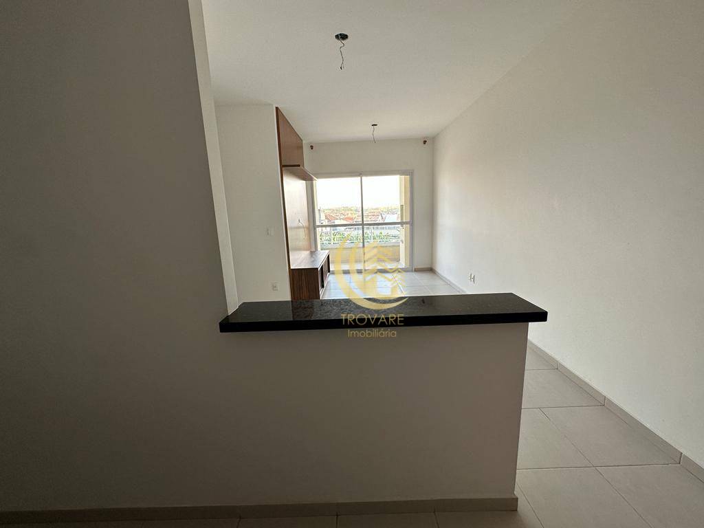 Apartamento à venda com 3 quartos, 75m² - Foto 13