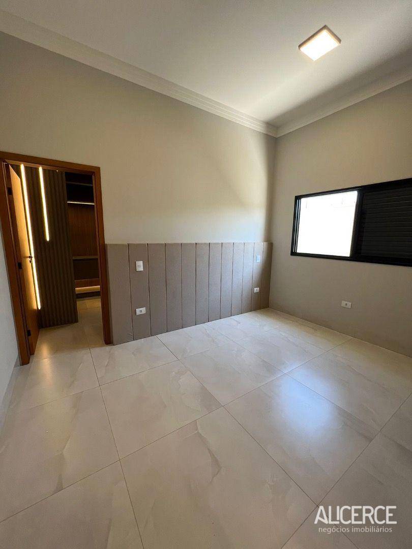 Casa de Condomínio à venda com 3 quartos, 200m² - Foto 11