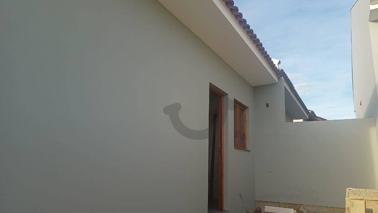 Casa à venda com 2 quartos, 44m² - Foto 6