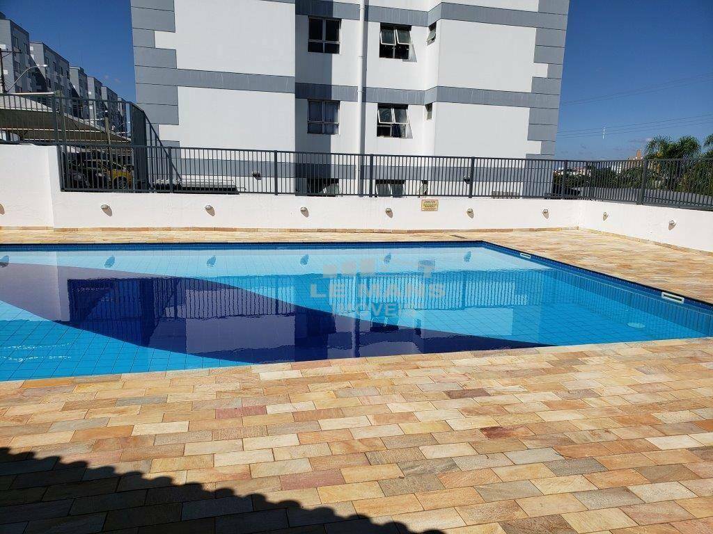 Apartamento à venda com 2 quartos, 50m² - Foto 3