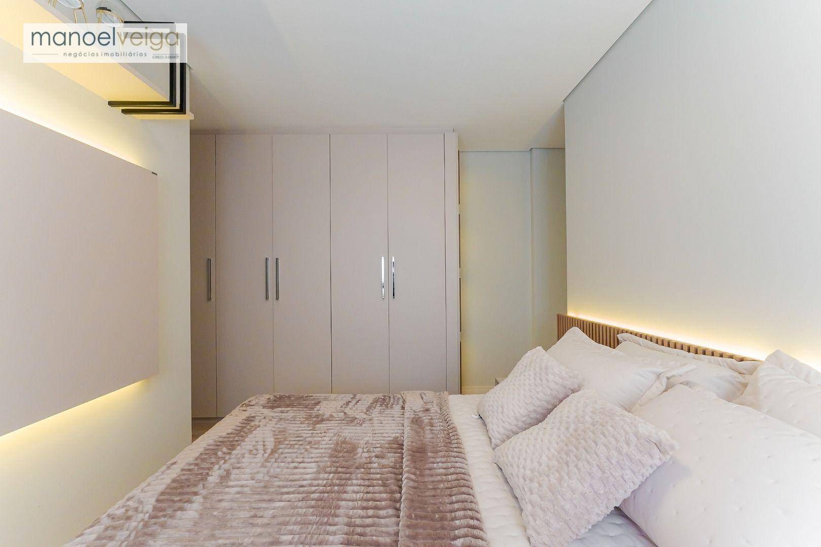 Apartamento à venda com 2 quartos, 82m² - Foto 24