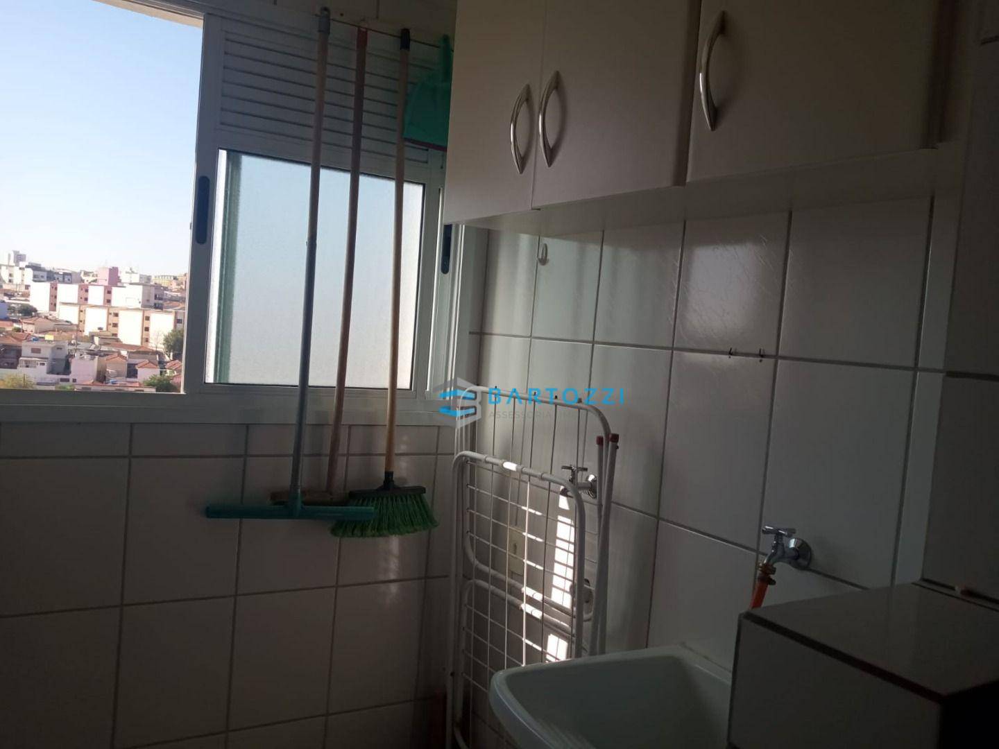 Apartamento à venda com 2 quartos, 70m² - Foto 22