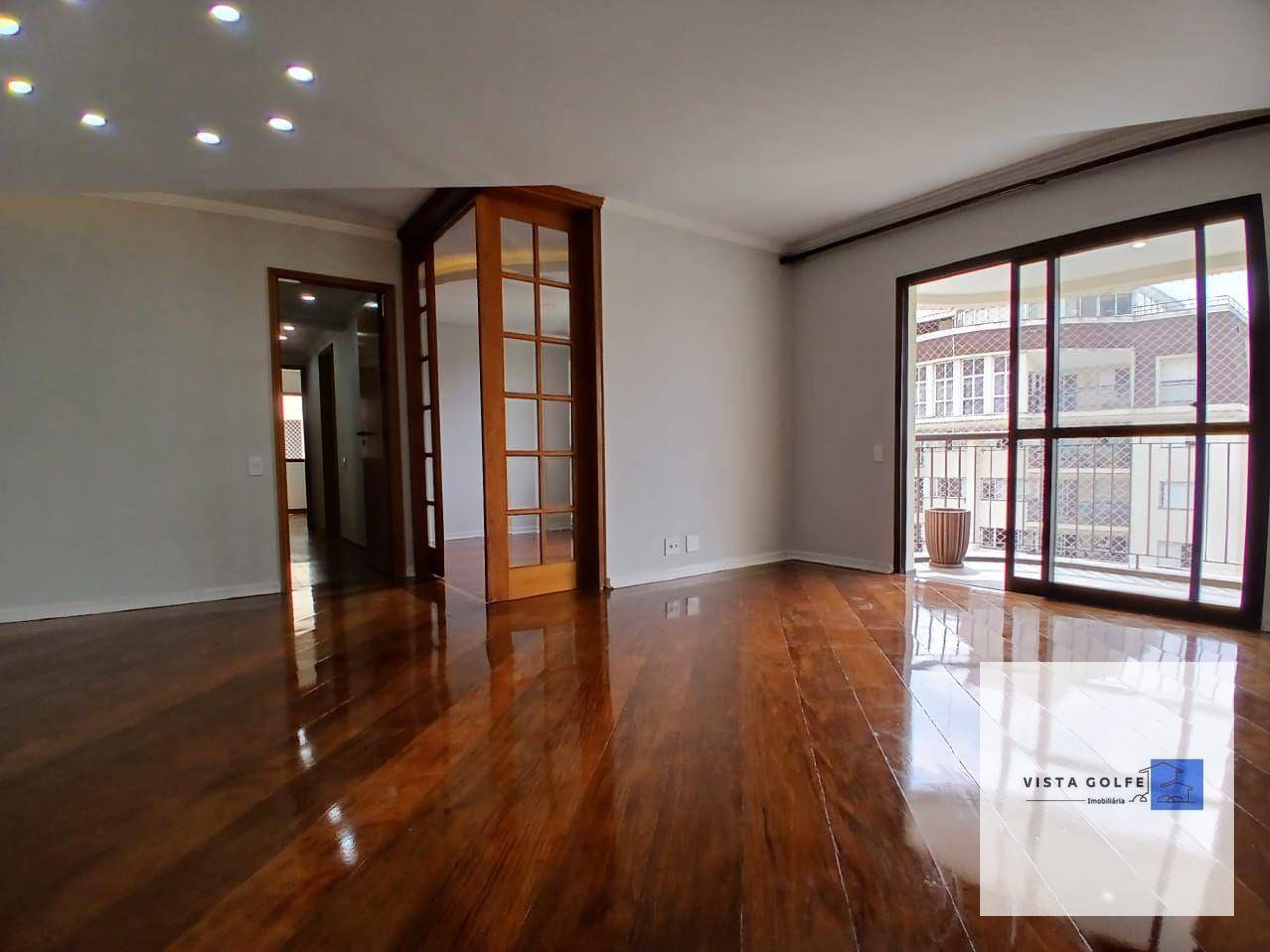 Apartamento para alugar com 3 quartos, 119m² - Foto 4