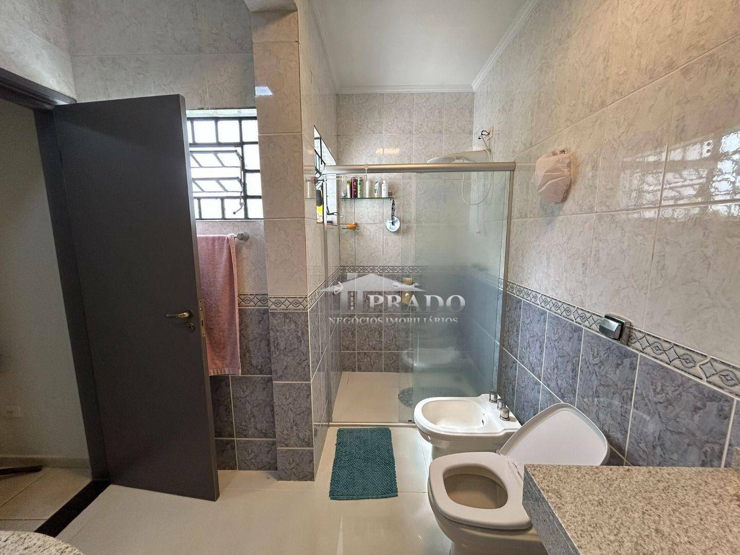 Sobrado à venda com 3 quartos, 400m² - Foto 25