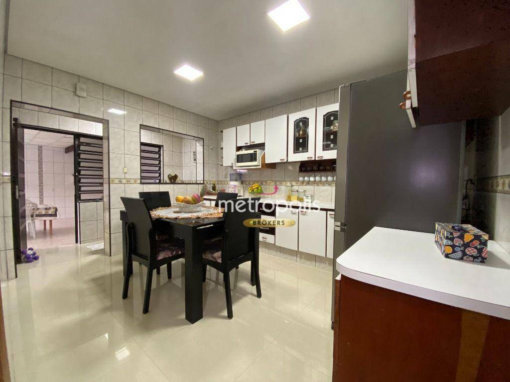 Casa à venda com 3 quartos, 140m² - Foto 8