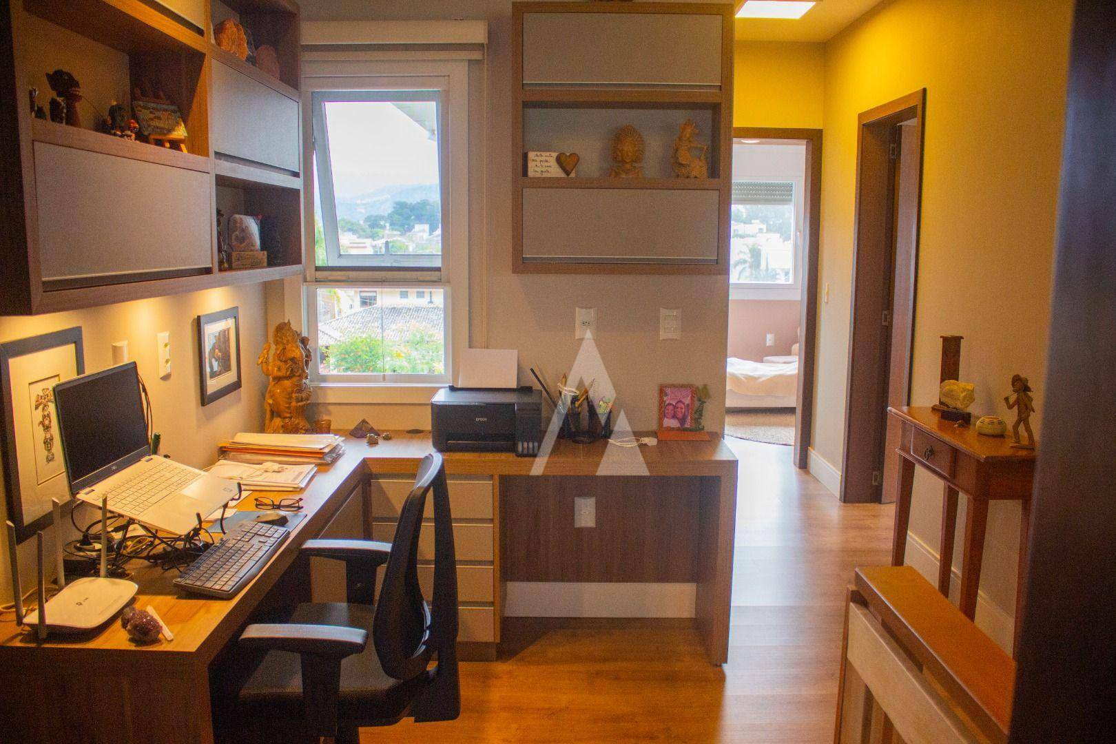 Casa à venda com 3 quartos, 222m² - Foto 45