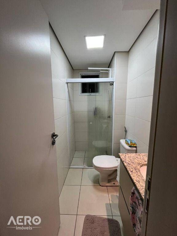 Apartamento à venda com 3 quartos, 75m² - Foto 3