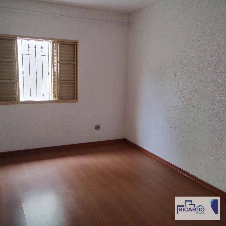 Casa à venda com 2 quartos, 230m² - Foto 12