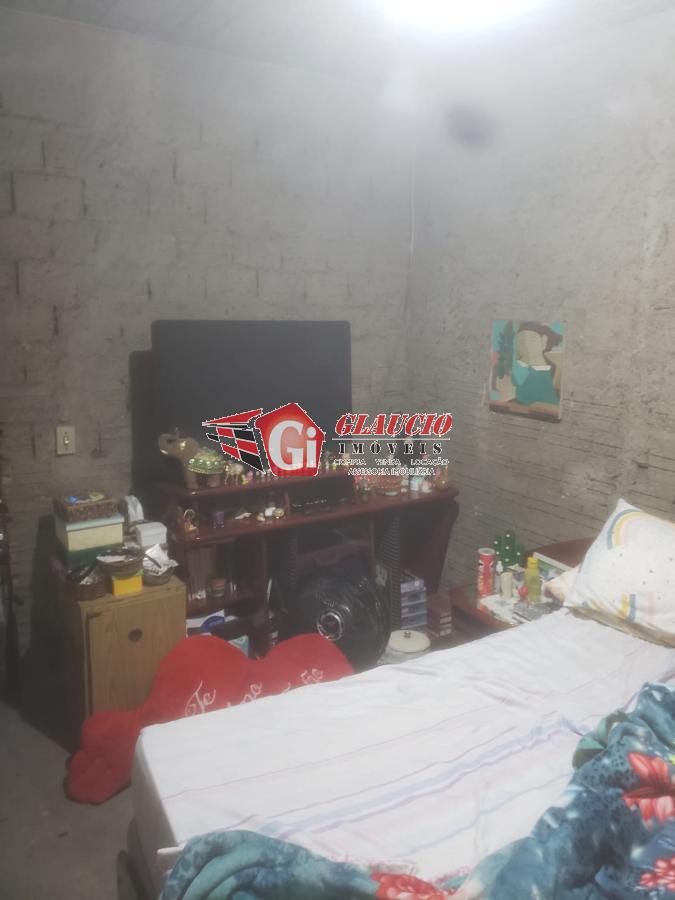 Sobrado à venda com 3 quartos, 100m² - Foto 12