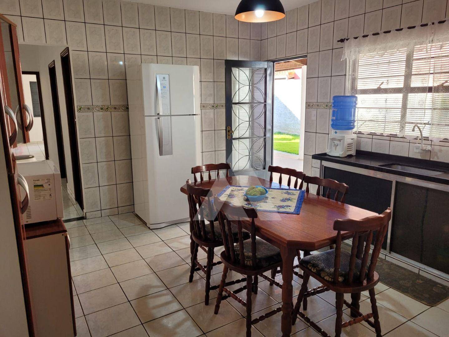 Casa à venda com 4 quartos, 260m² - Foto 7