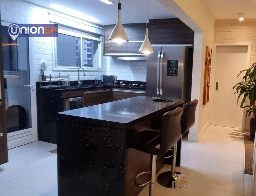 Apartamento à venda com 2 quartos, 107m² - Foto 8