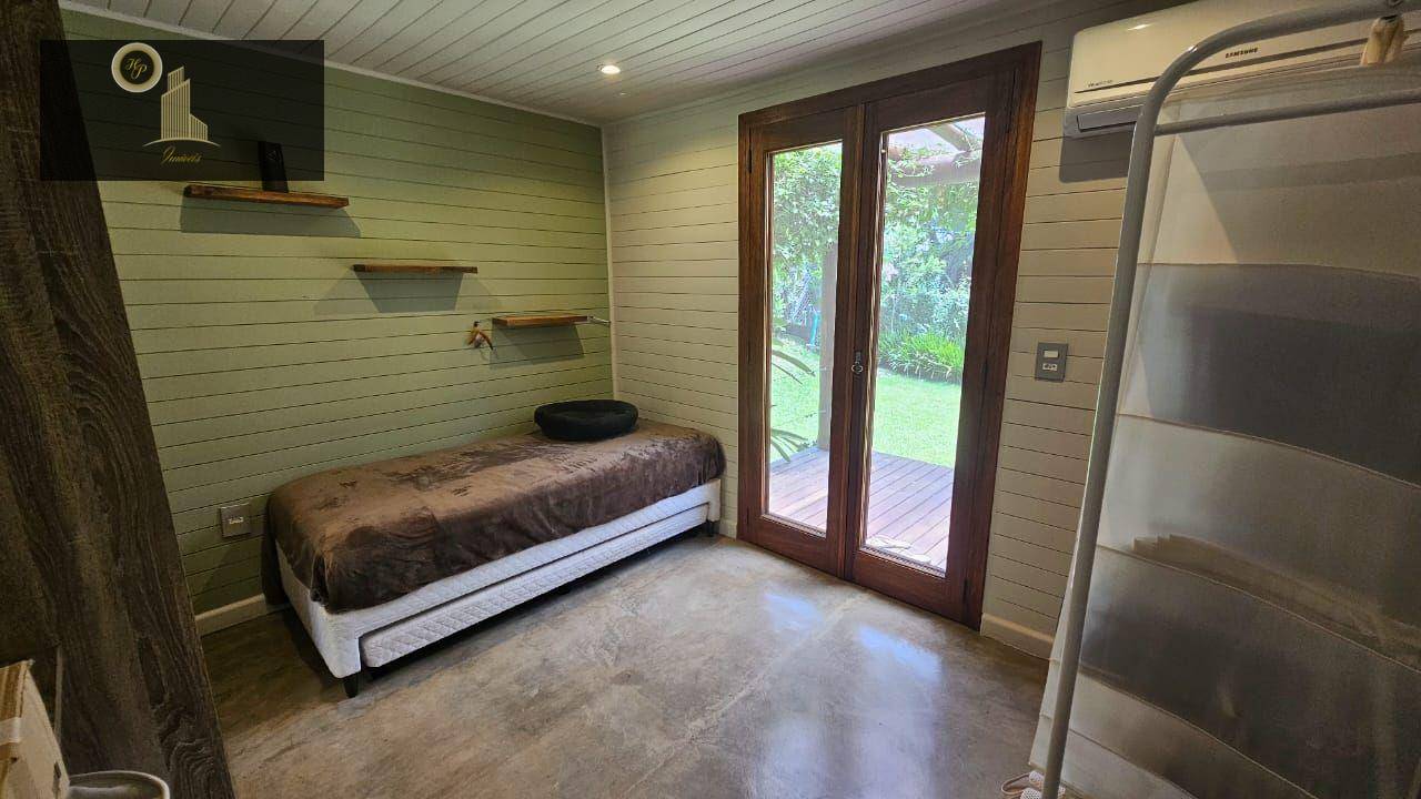 Casa de Condomínio à venda com 3 quartos, 224m² - Foto 25