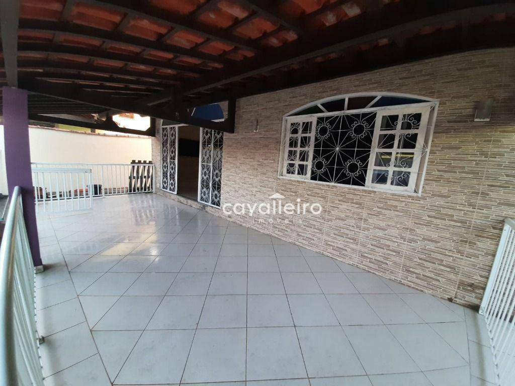 Casa à venda com 3 quartos, 240m² - Foto 34