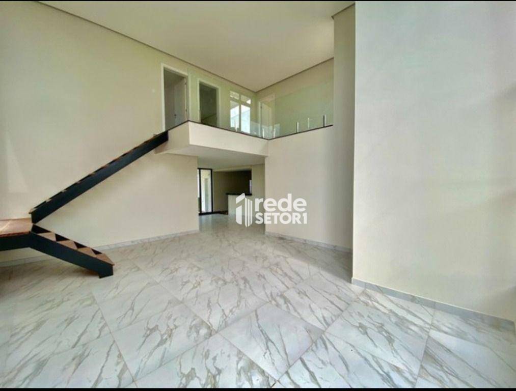 Casa de Condomínio à venda com 4 quartos, 328m² - Foto 5