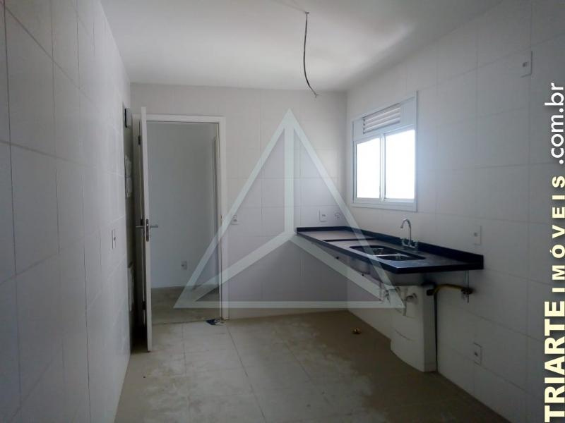 Apartamento à venda com 4 quartos, 194m² - Foto 13