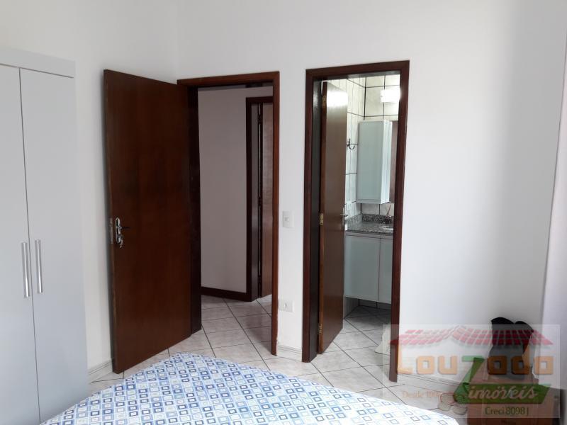 Casa à venda com 4 quartos, 360m² - Foto 16