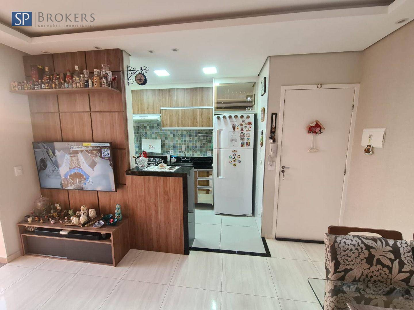 Apartamento à venda com 2 quartos, 45m² - Foto 19