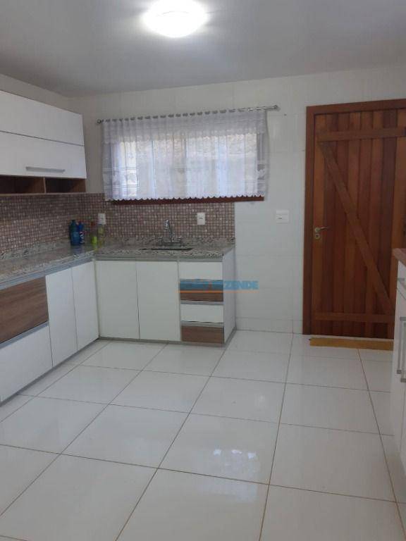 Casa de Condomínio à venda com 3 quartos, 180m² - Foto 10