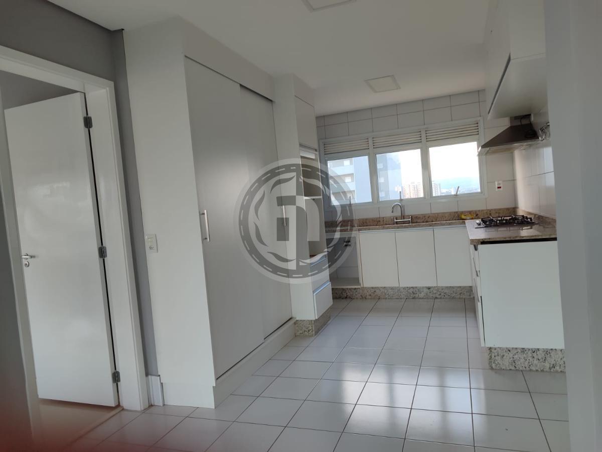 Apartamento à venda com 3 quartos, 164m² - Foto 4