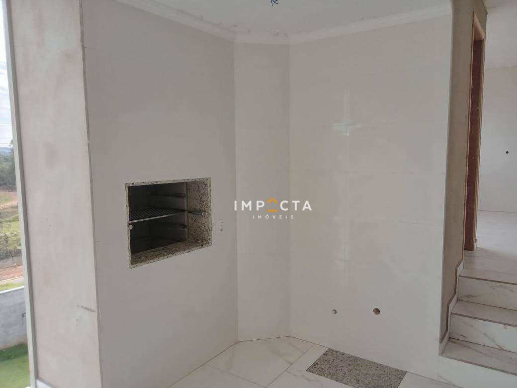 Casa à venda com 3 quartos, 151m² - Foto 11