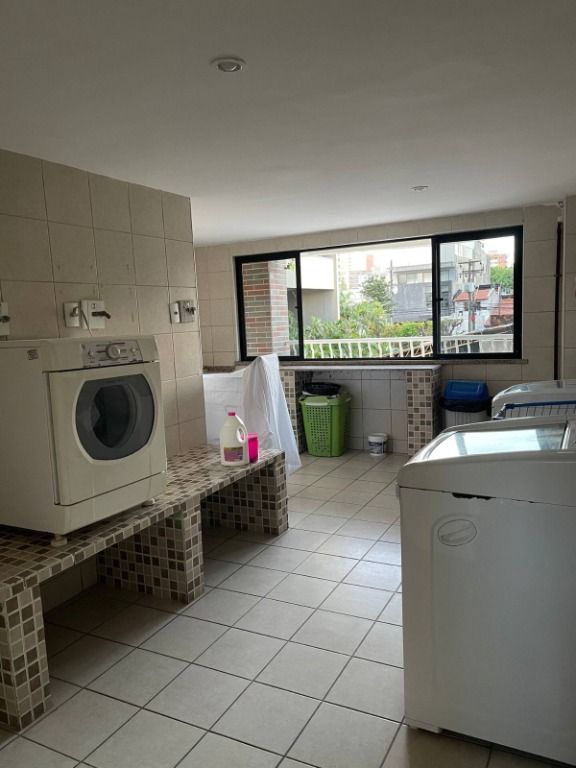 Apartamento à venda com 3 quartos, 81m² - Foto 18