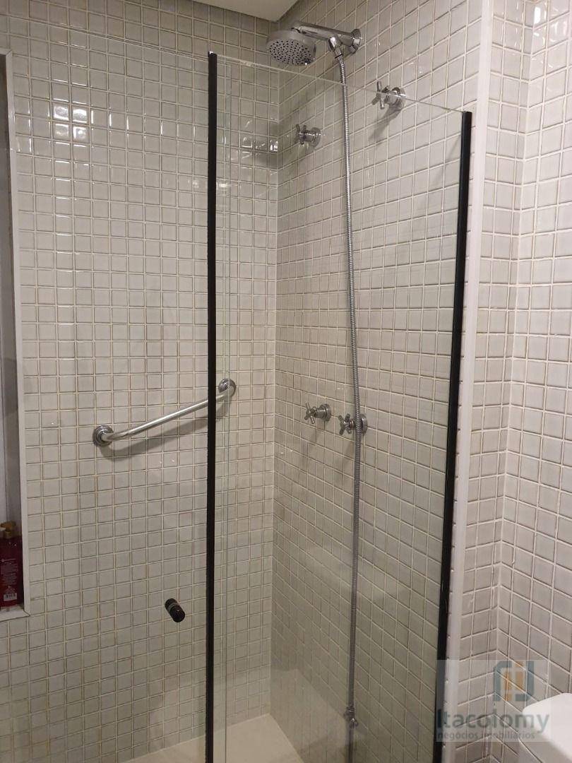 Apartamento para alugar com 2 quartos, 70m² - Foto 11