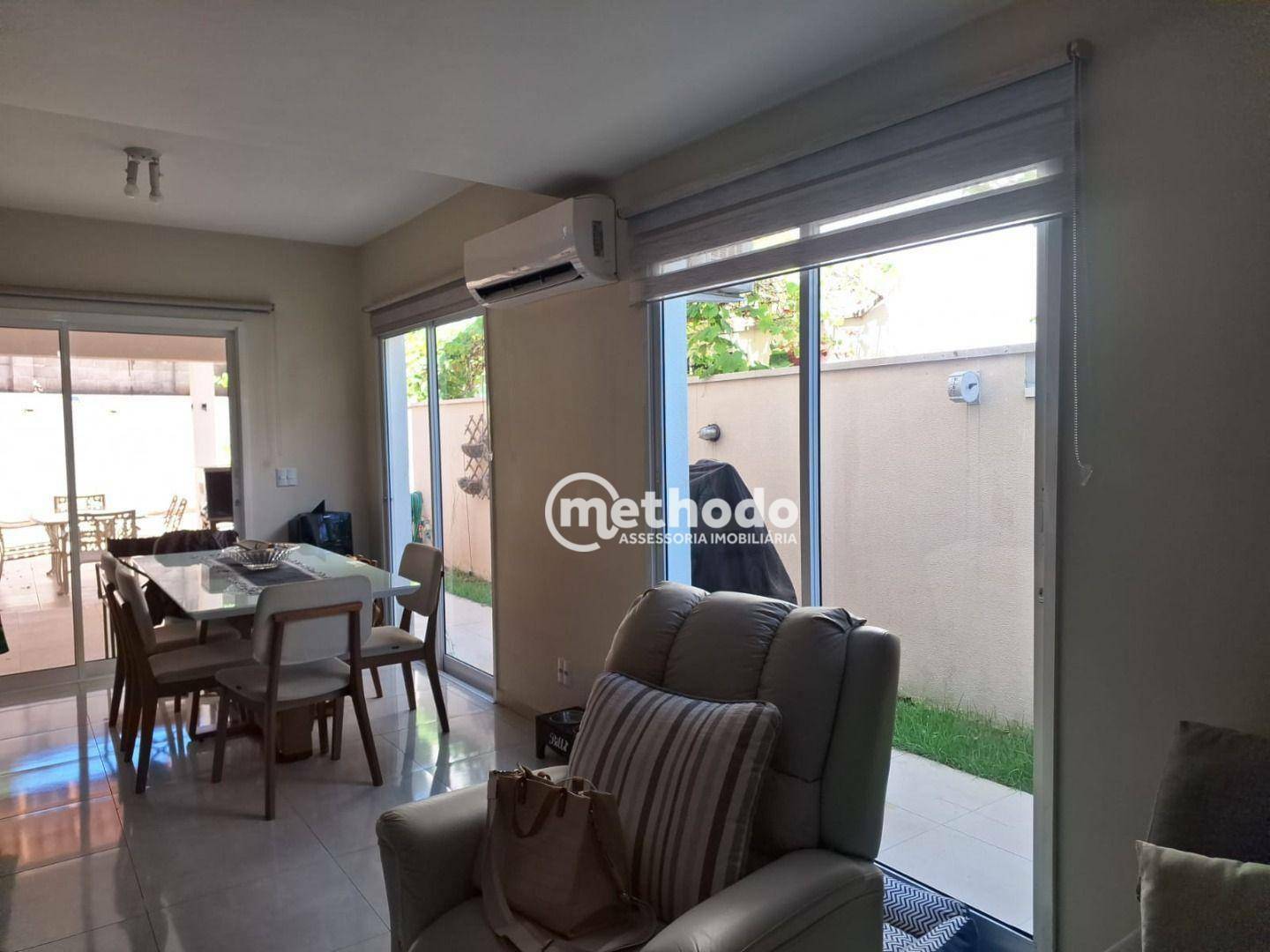 Casa de Condomínio à venda com 3 quartos, 138m² - Foto 4