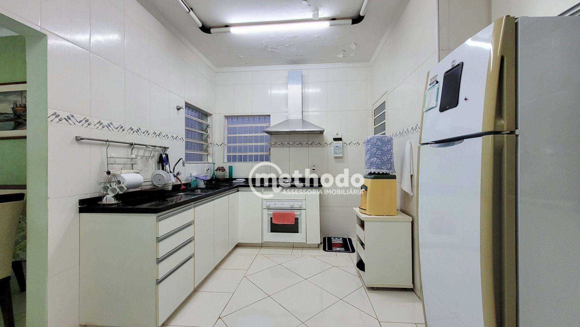 Casa à venda com 2 quartos, 85m² - Foto 13