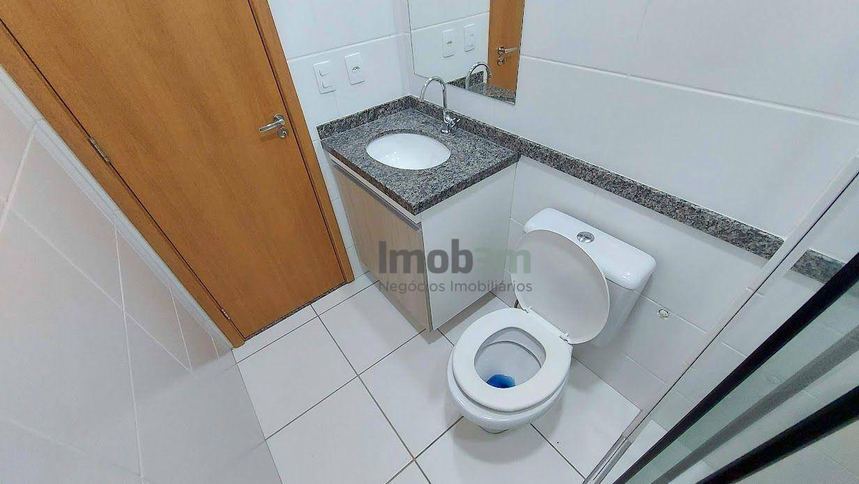 Apartamento à venda com 2 quartos, 70m² - Foto 29