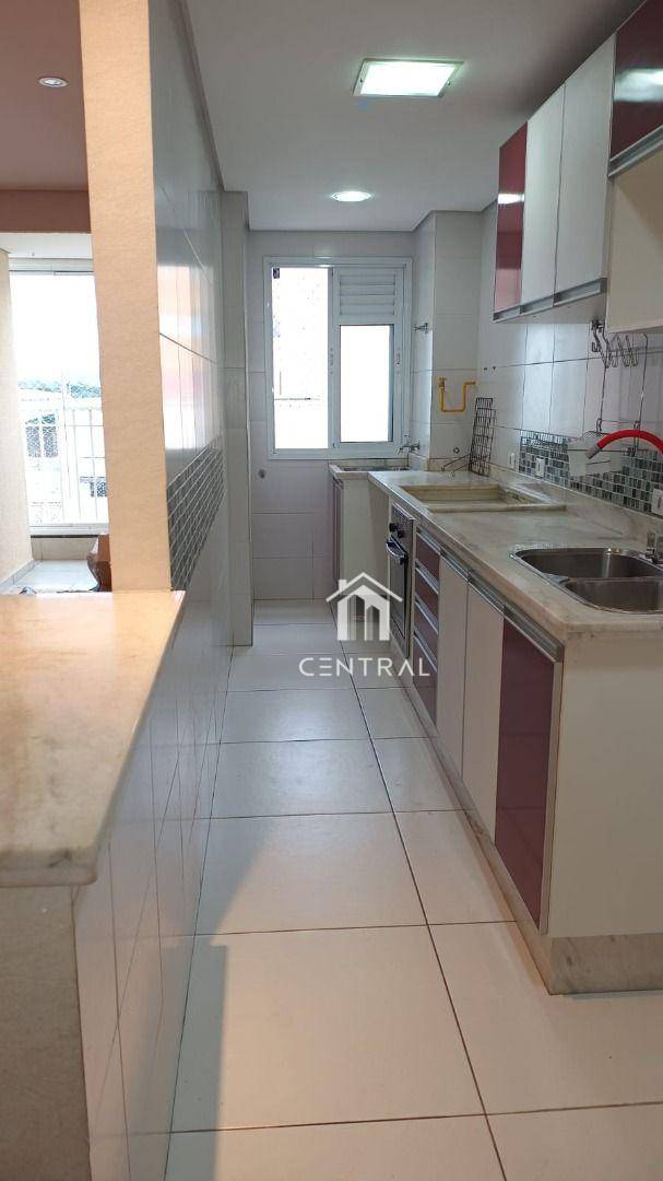 Apartamento para alugar com 3 quartos, 107m² - Foto 11