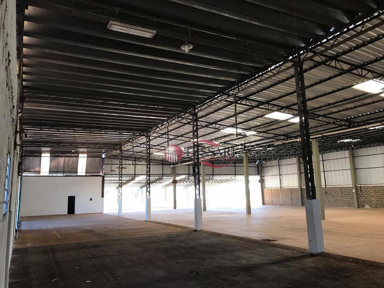 Depósito-Galpão-Armazém à venda e aluguel, 2300m² - Foto 2