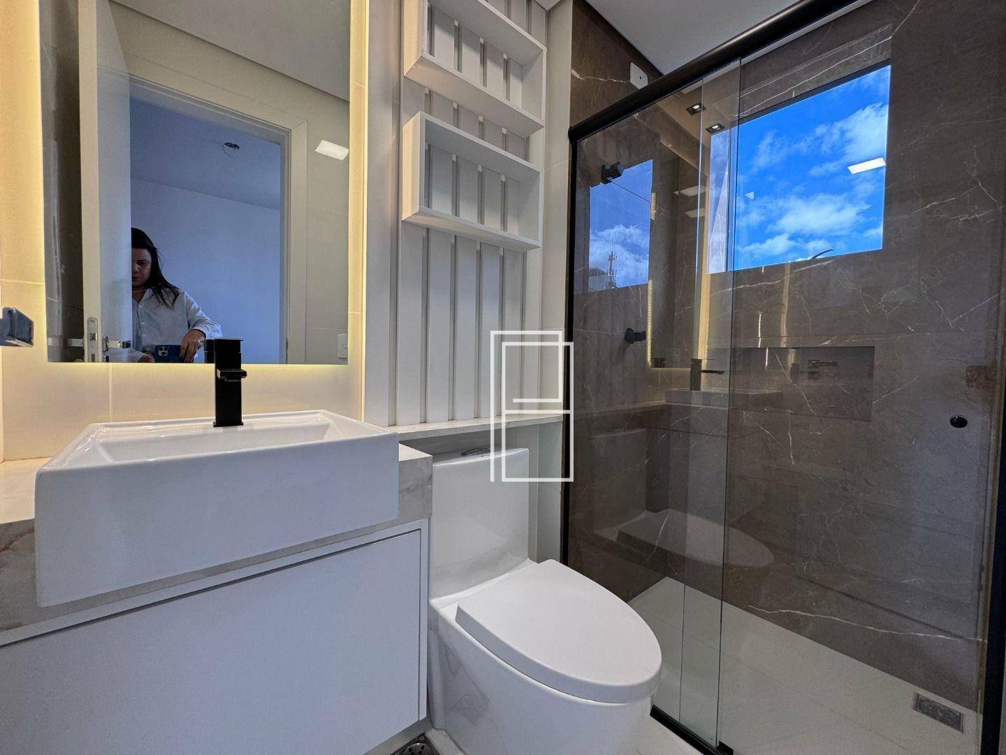 Apartamento à venda com 3 quartos, 66m² - Foto 8